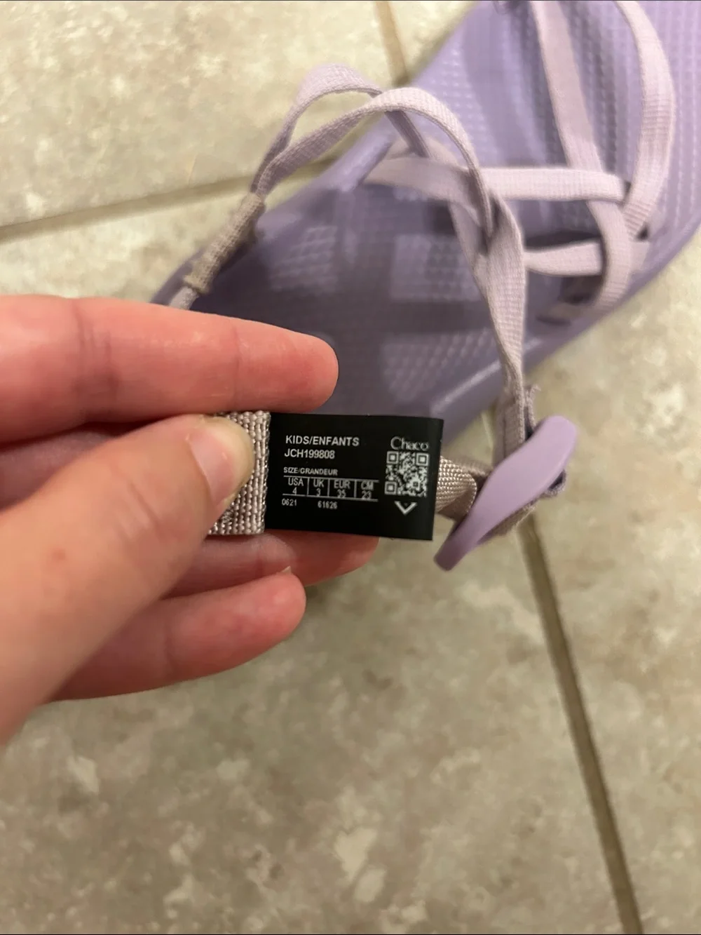 Chaco Sandals Girls Size 4